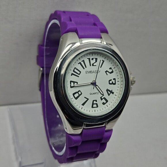 Womens Embassy By Gruen Silver Tone Purple Watch Silicone Band New Battery - Picture 3 of 9